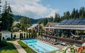 Готель Ведмежий Двір